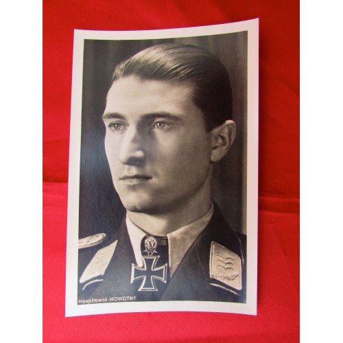 Hoffmann Ritterkreuzträger Hauptmann Nowotny Postcard # 5598