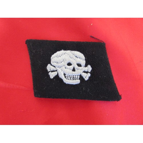 SS Totenkopf Dachau EM/NCO Collar Tab