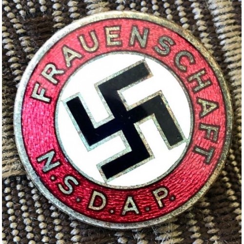 FRAUENSCHAFT N.S.D.A.P. Badge # 6279