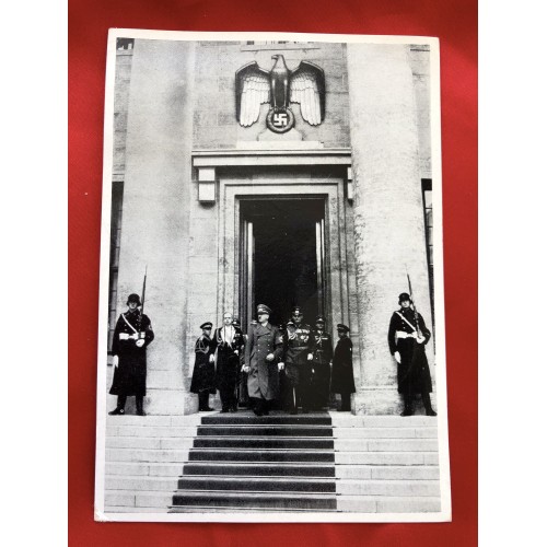 Hitler leaving the Reichskanzlei Postcard  # 6429