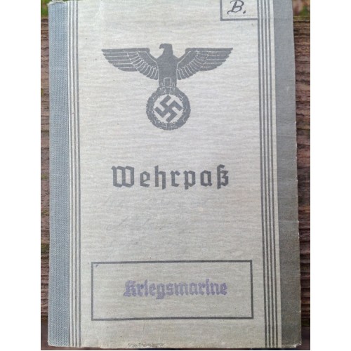 Kriegsmarine Wehrpass