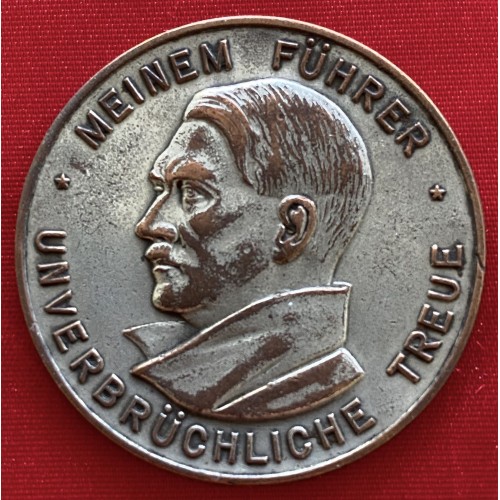 Adolf Hitler Medallion # 6675
