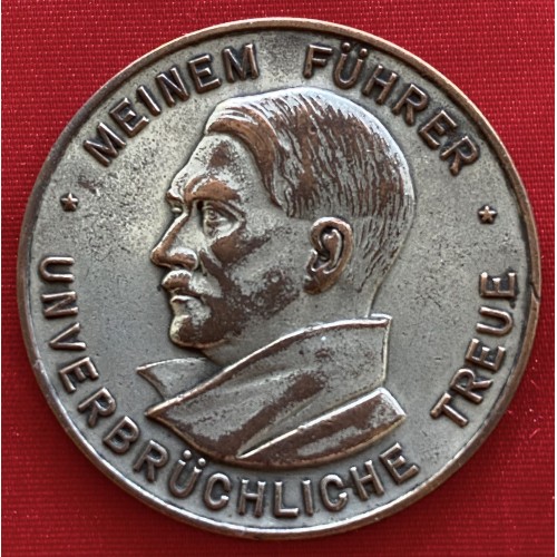 Adolf Hitler Medallion