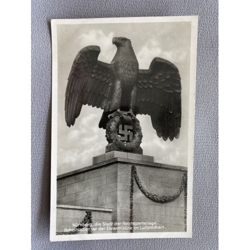 Nürnberg, die Stadt der Reichsparteitage, Hoheitsadler vor der Ehrentribüne im Luitpoldhain Postcard # 7114