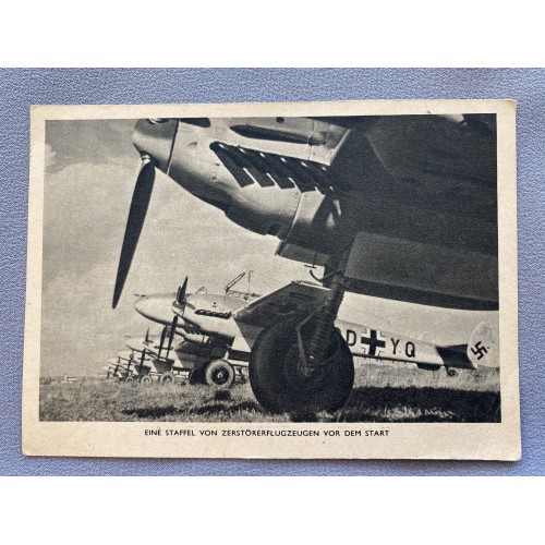Eine Staffel Von Zerstörerflugzeugen Vor Dem Start Postcard # 7197