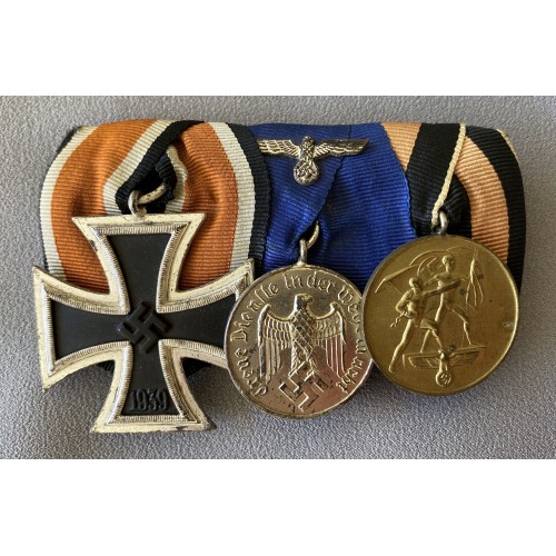 3 Medal Ribbon Bar