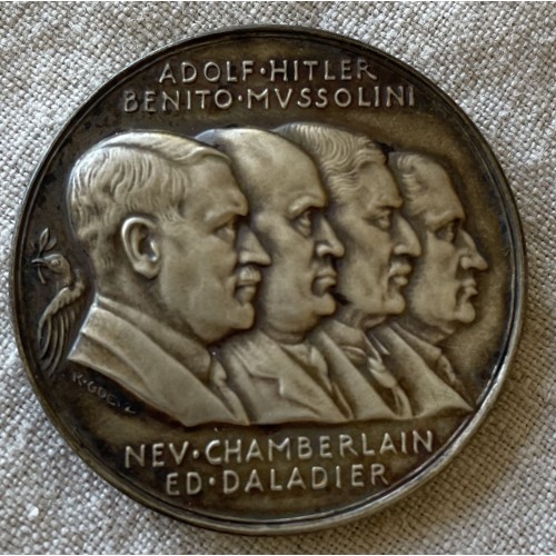 Karl Goetz Medallion # 7874