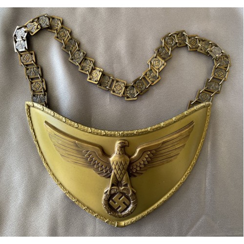 NSDAP Political Leader Flag Bearer's Gorget