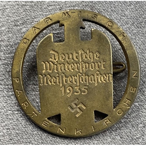 Commemorative badge for the German Winter Sports Championships 1935 Garmisch-Partenkirchen # 7999
