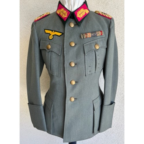 Heer Veterinarian General's Tunic # 8069
