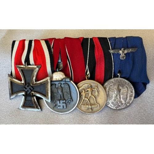 4 Medal Bar