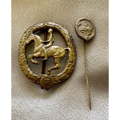 Bronze Rider's Badge, cased # 8180