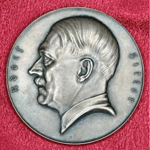 Adolf Hitler Medallion # 8310