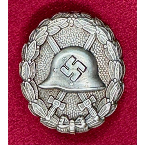 Spanish Condor Legion Wound Badge