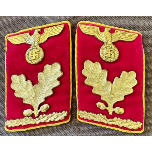 Reichsleitung Oberbereichsleiter Collar Tabs # 8414