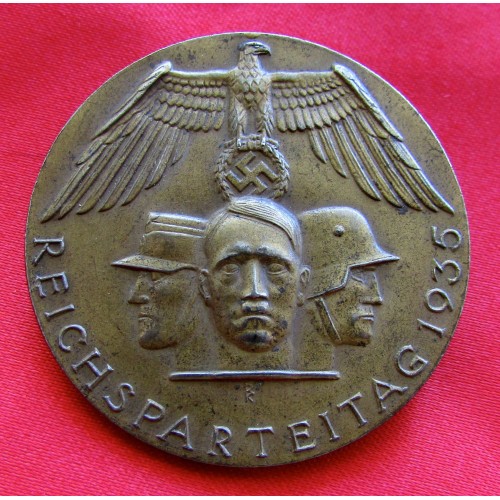 1935 NSDAP Reichsparteitag Tinnie # 5179