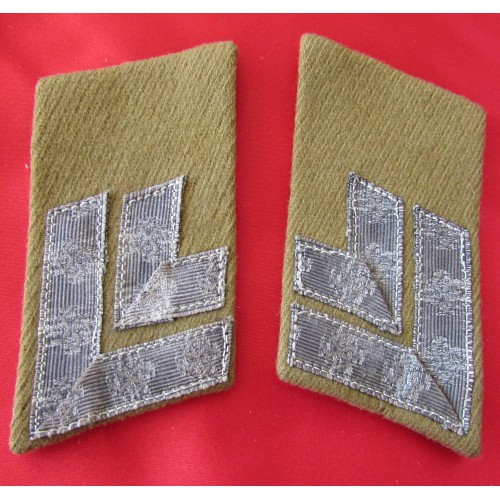 Zellenwart Collar Tabs