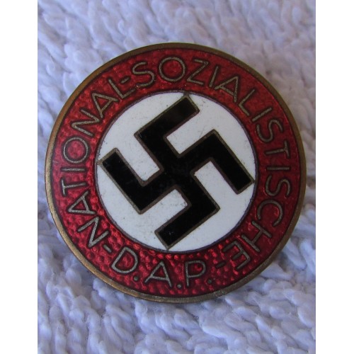 NSDAP Member Lapel Badge  # 5037