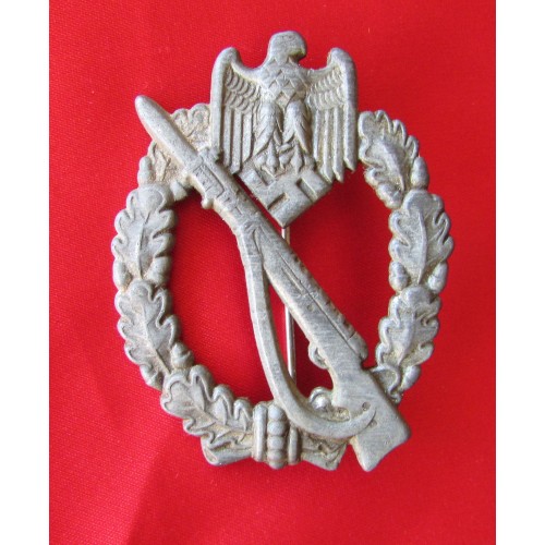 Infantry Assault Badge # 5044