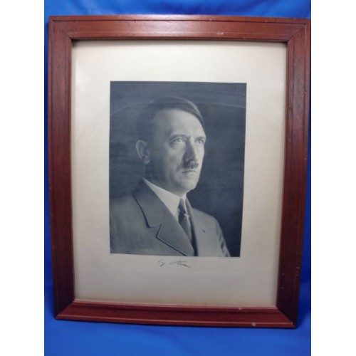 Adolf Hitler Picture