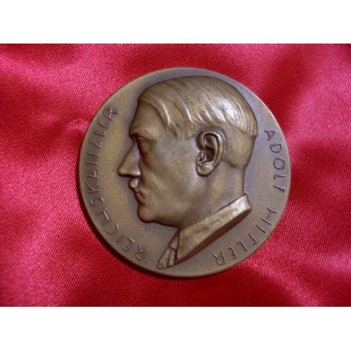 Hitler Medallion  # 1187