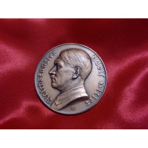 Hitler Medallion  # 1189