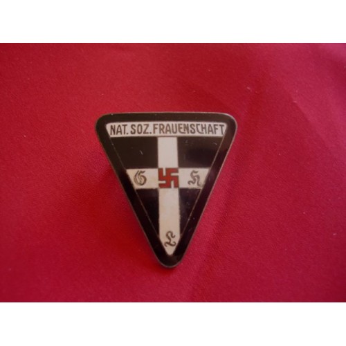 NS Frauenschaft Badge # 1647