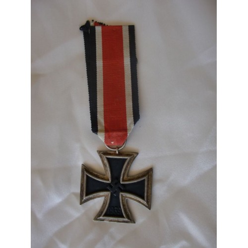 Iron Cross 2nd Class, 1939 # 1703