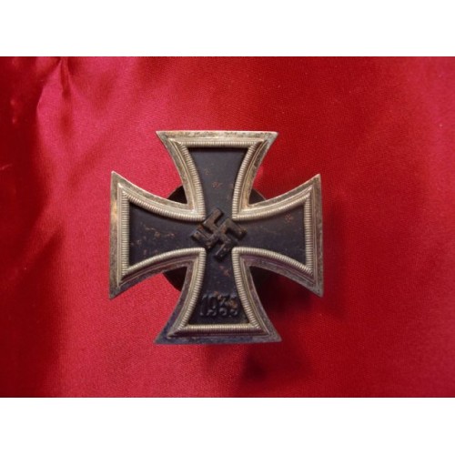 Iron Cross 1st Class, 1939    # 1777