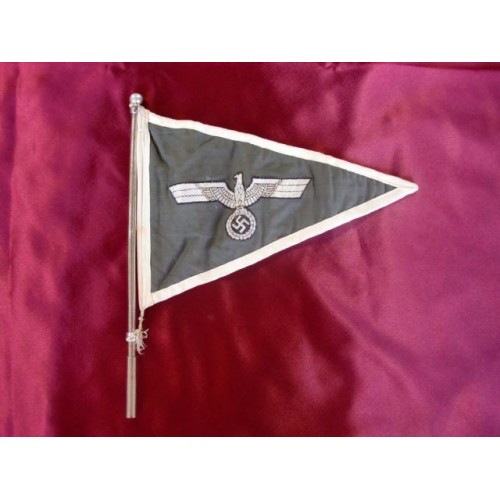 Heer Pennant # 2133