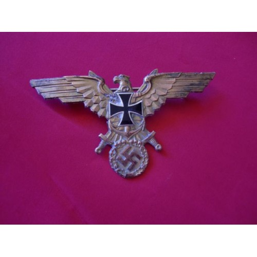 Reichskriegerbund Breast Badge