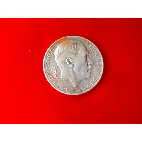 Hitler Medallion   # 3306