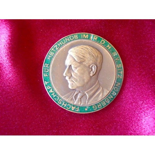 Hitler Medallion C-98