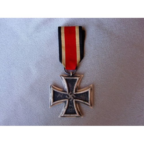 Iron Cross 2nd Class, 1939  # 3745
