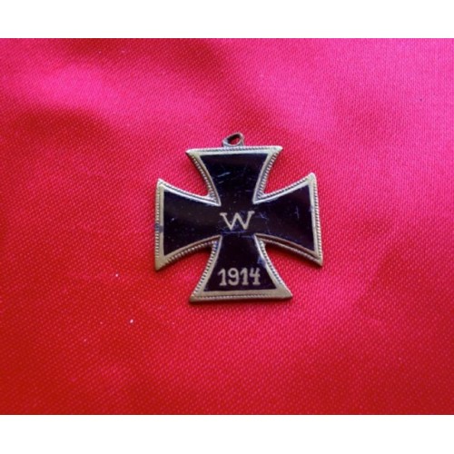 WWI Iron Cross Commemorative Pin 