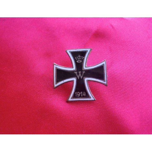 WWI Iron Cross Commemorative Pin  # 3821