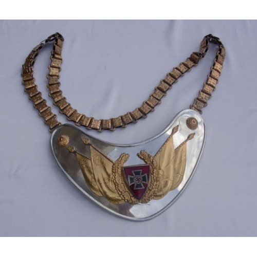 Reichskriegerbund Standard Bearer Gorget # 3901