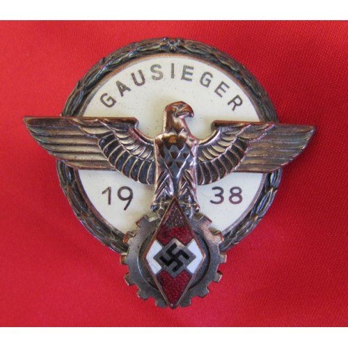 HJ 1938 Gausieger Badge   