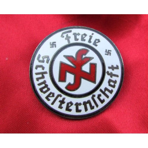 German Nurses League Members Badge # 4014